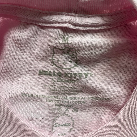 New Sanrio Hello Kitty Strawberry Milk Kawaii Pink T-shirt - Picture 7 of 9
